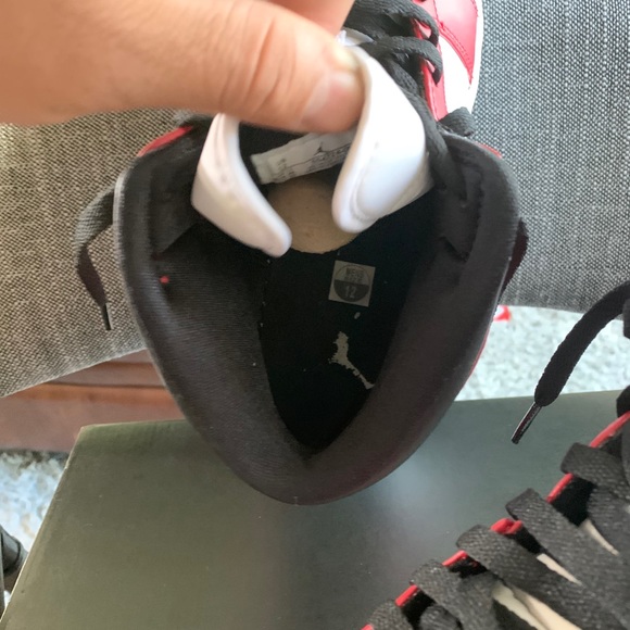 Jordan 1 Mid black Toes - Picture 5 of 6